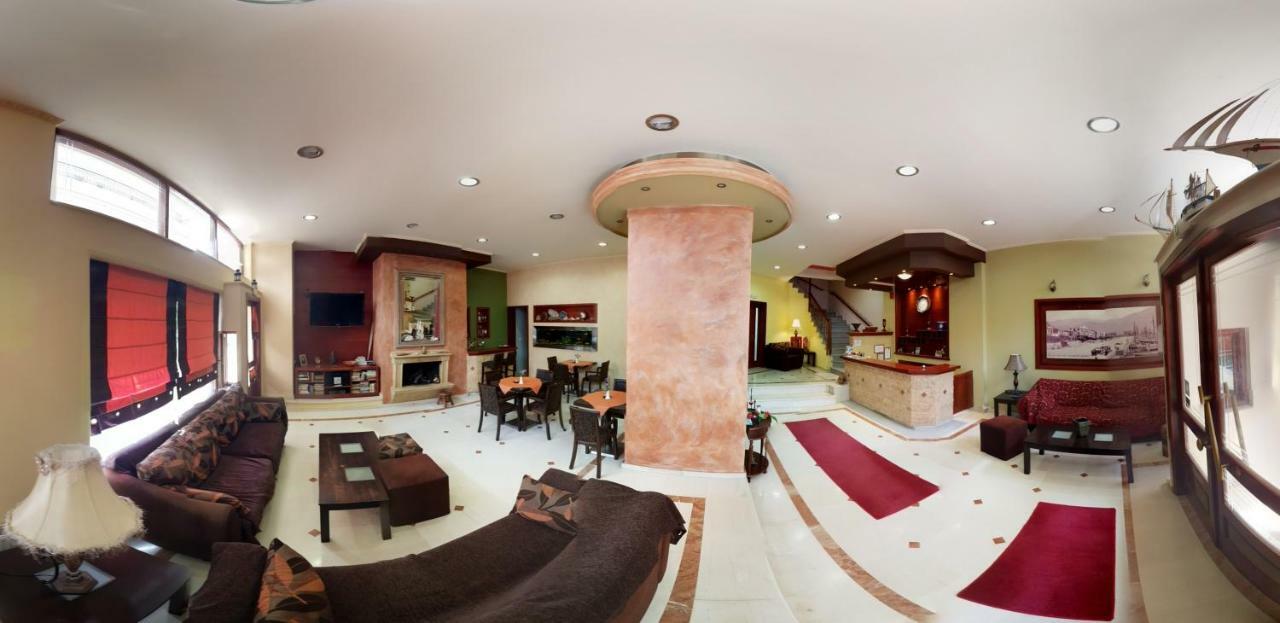 Hotel Nevada Kalamata Bagian luar foto